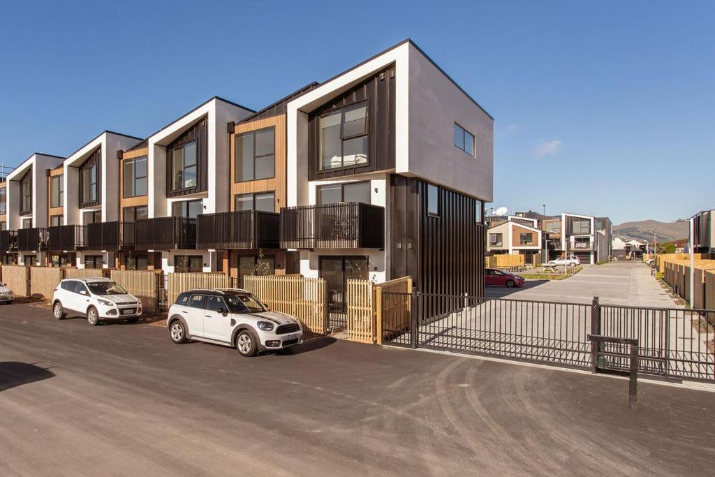 Stylish Brand New Sunny 3Bdrm 3Bth Garage Sleeps 6 Apartamento Christchurch Exterior foto